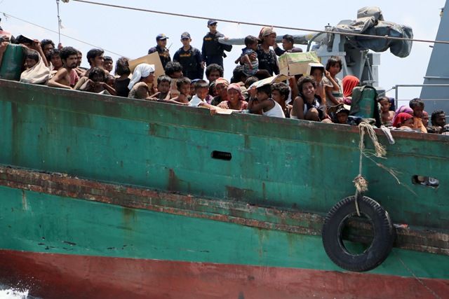 Migrants birmans refoulés au large des côtes thaïlandaises