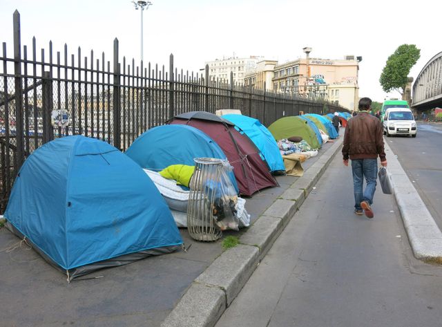 350 migrants africains étaient installés boulevard de la Chapelle à Paris.
