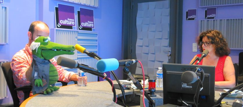 France Culture, studio 153, pendant l'émission ... Chico le croco & David Delabrosse, Aline Pailler (deg. à d.)