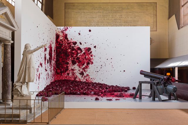 Anish Kapoor - Shooting in the corner