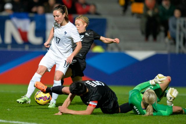 Equipe de france de foot féminine 22/11/14 France / Nouvelle Zélande. Football féminin . Match international amical
