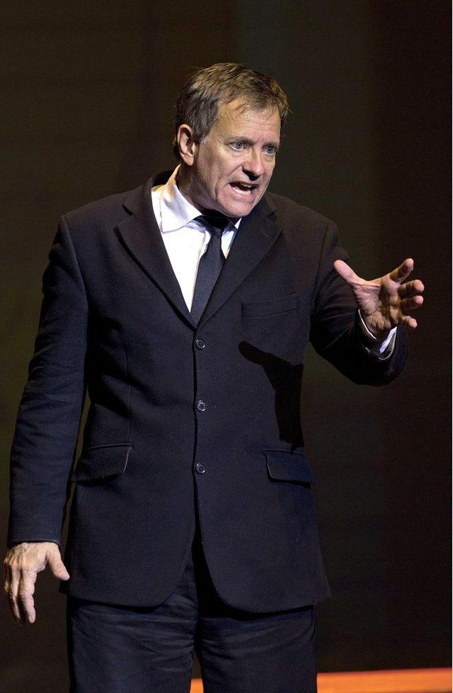 Francis Huster dans "La Peste" de Camus au Théâtre National de Nice