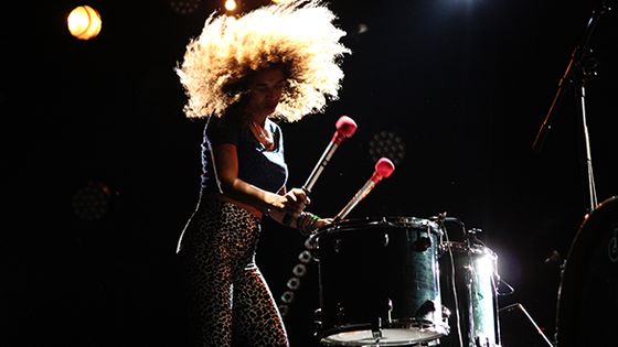 Flavia Coelho au Festival de Thau 2015 / Guillaume Schnee ©Radio France