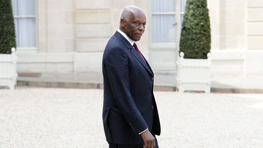 Le président d'Angola José Eduardo Dos Santos à l'Elysée, le 29 avril 2014