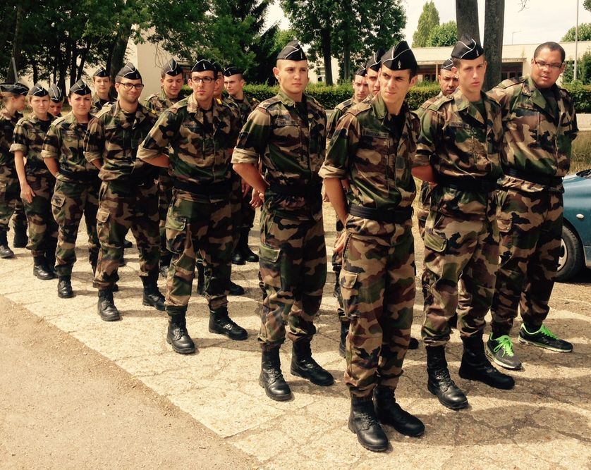 Les réservistes du camp de Beynes