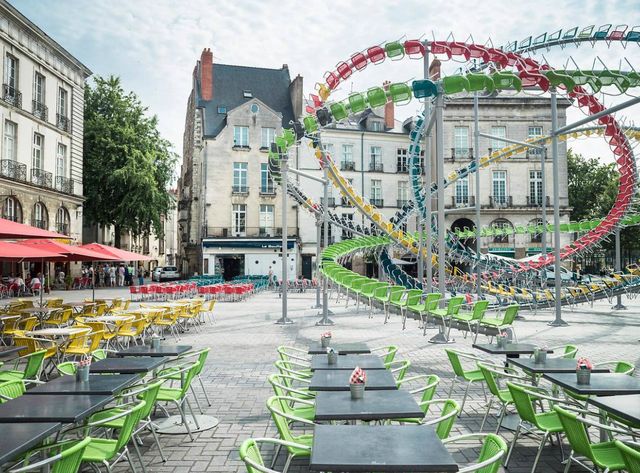 Baptiste Debombourg, Stellar, place du Bouffay, dans le cadre du Voyage à Nantes 2015