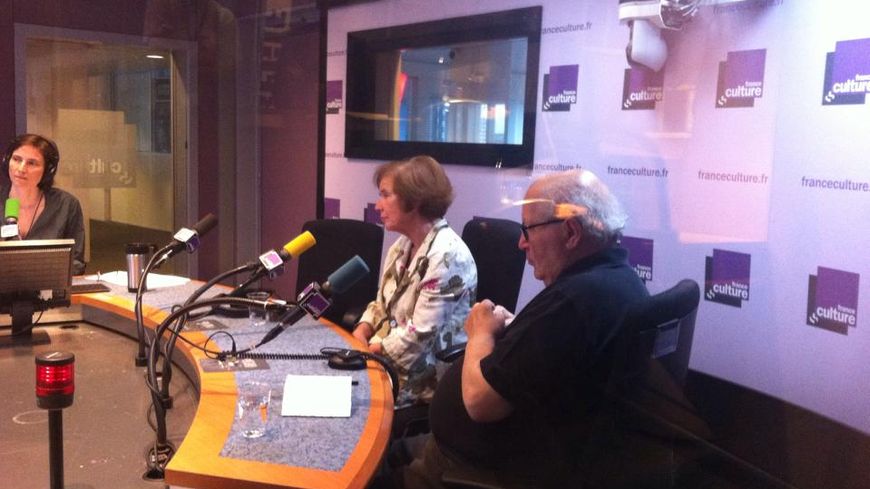 Beate et Serge Klarsfeld sur le plateau des Matins d'été