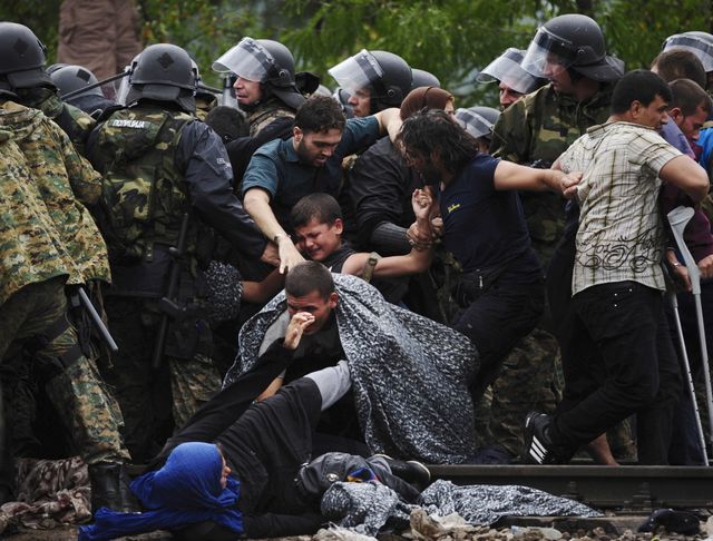 migrants