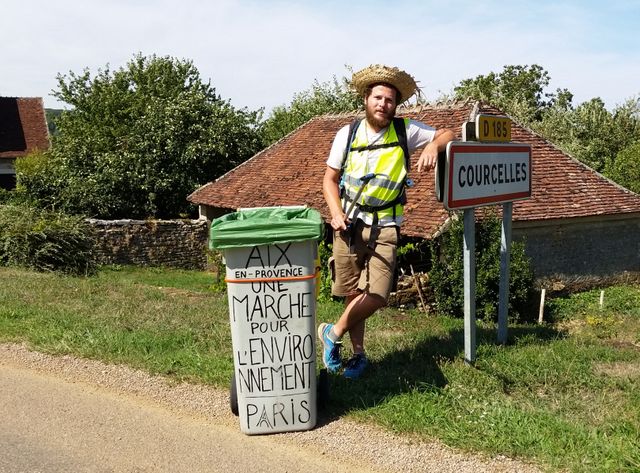 Hervé marche pour l'environnement