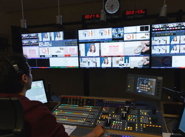 Dans la régie TV de QVC
