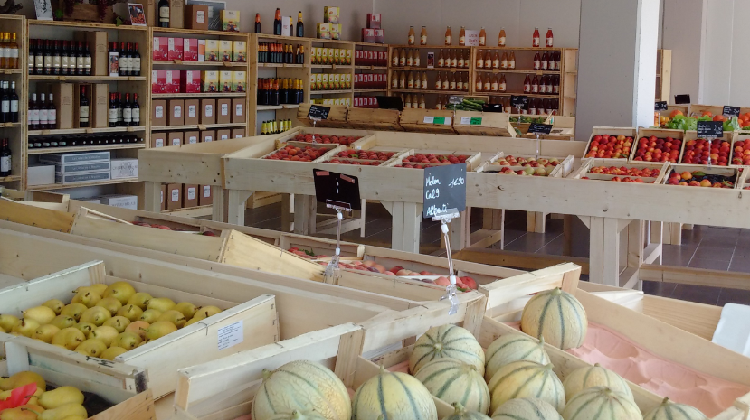 La Coop Paysanne, magasin de producteurs locaux a ouvert depuis le 13 août 2015 à Lormont