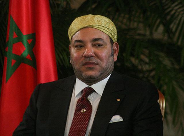 Les deux auteurs de l’enquête assurent que c’est le secrétaire de Mohammed VI qui aurait suggéré l'arrangement