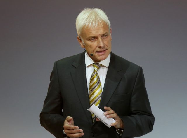 Matthias Müller, 62 ans, est l'actuel chef de la marque de luxe Porsche