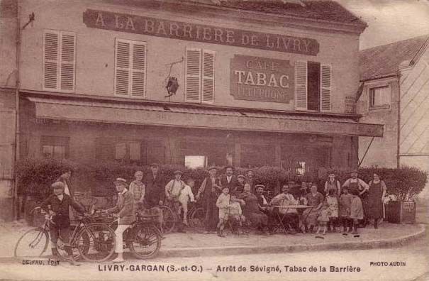 Bar-tabac-téléphone "A la barrière de Livry" à Livry-Gargan - vers 1900