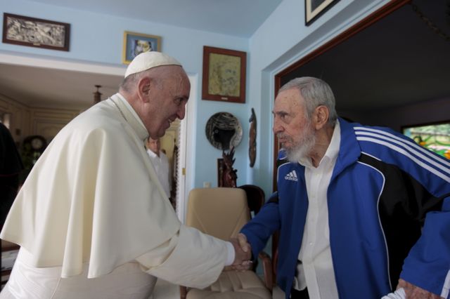 Le pape François et Fidel Castro