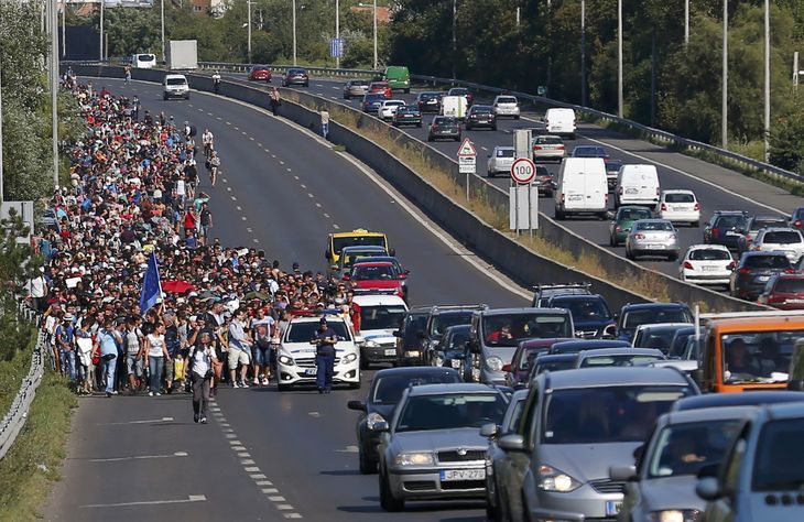 En Autriche, les organismes de secours s’attendent à 1 nouvelle vague d’arrivées, depuis la Hongrie