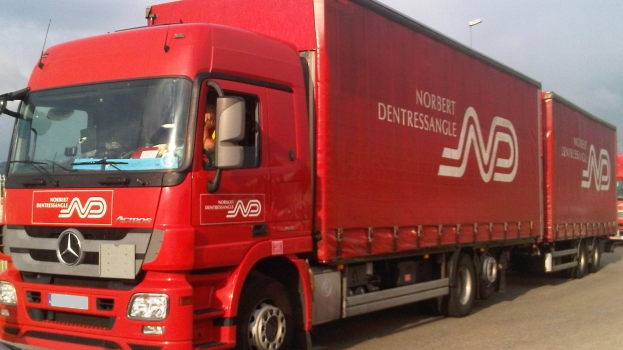 Un camion Norbert Dentressangle - Image d'archives