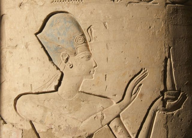 Ramsès II. Vignette d'une colonne de la salle hypostyle du Ramesseum
