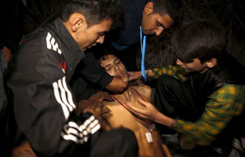 réfugiés afghan souffrant d'hypothermie