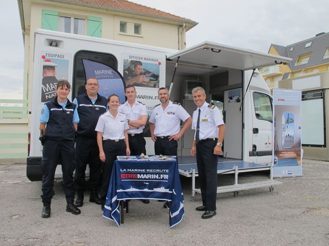 L'armée recrute