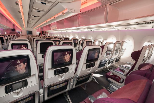 Intérieur d'un avion de la Quatar Airlines, A350 XWB, Munich - 1 Octobre 2015
