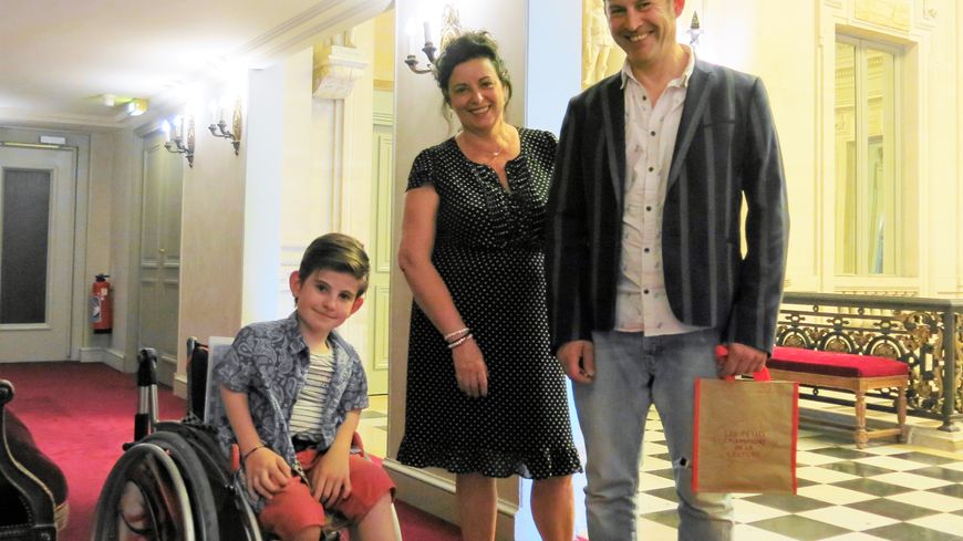 Entretien réalisé à la Comédie Française le 24 juin 2015, par Aline Pailler avec Philémon 10 ans et son père, de Nantes