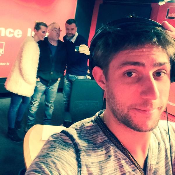 selfieTAC