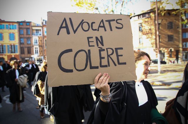Les avocats en colère