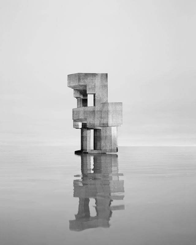 Noémie Goudal Observatoire VIII Série The Geometrical determination of the Sunrise, 2014
