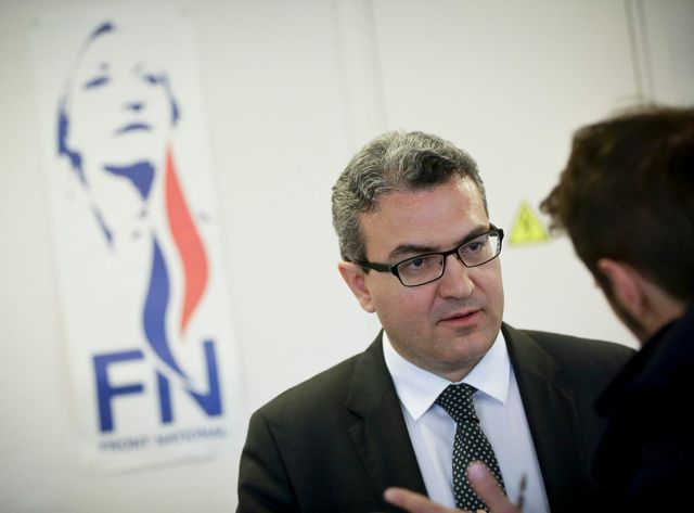 Ce catholique pratiquant regrette notamment l'absence de références claires à la religion chrétienne dans le discours du FN