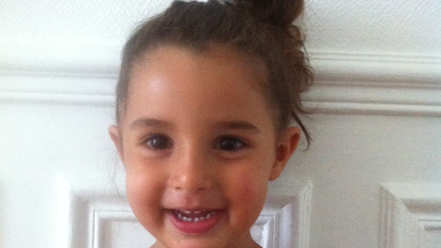 Lila 3 ans n'est pas rentrée chez sa maman après les vacances avec son père