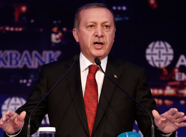 Recep Tayyip Erdogan n'a guère contribué à réchauffer les relations, glaciales, entre les deux pays