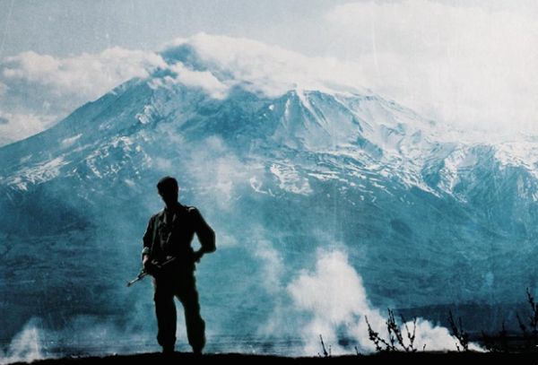 Image extraite d' "Une histoire de fou" de Robert Guédiguian