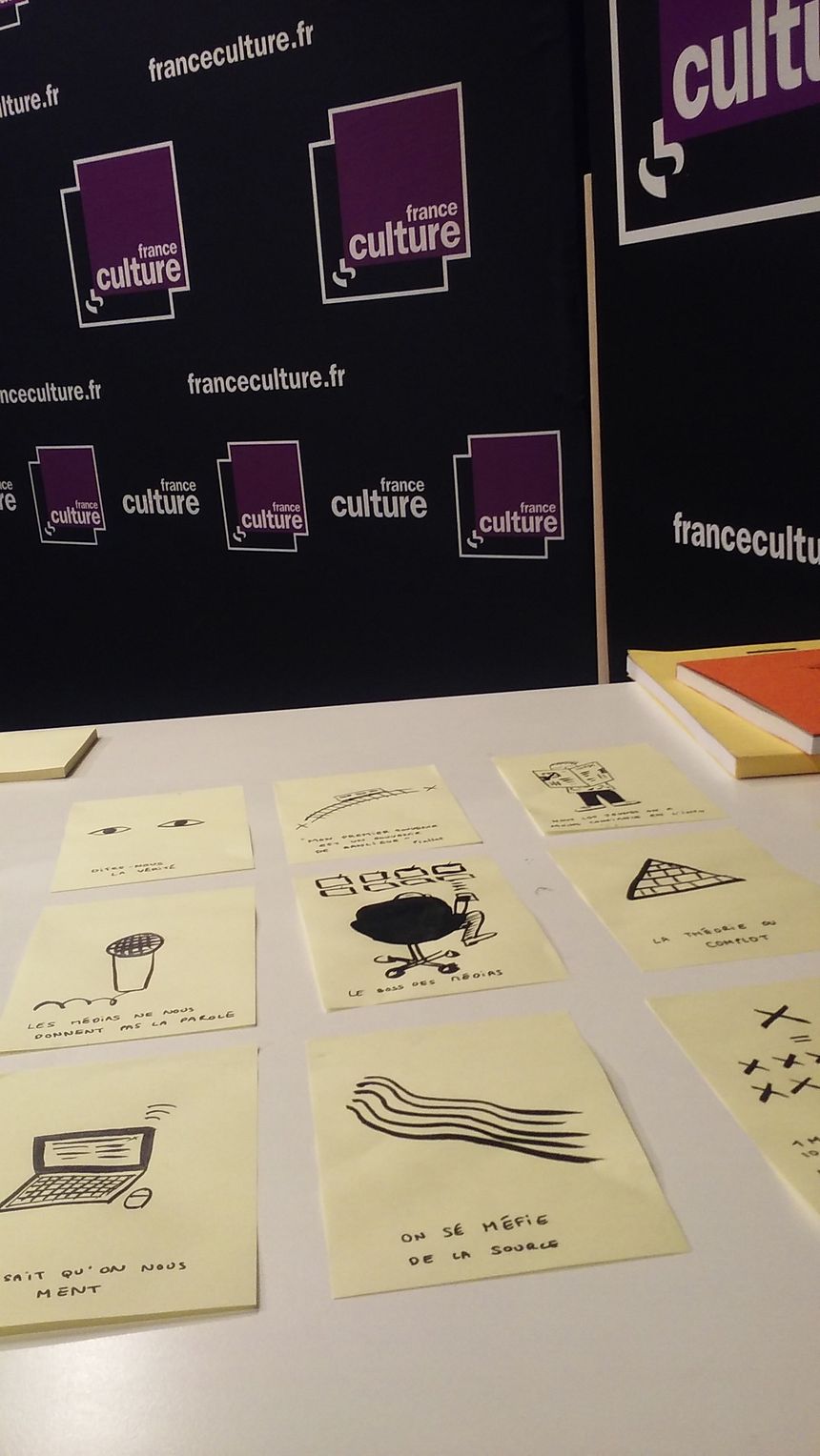 Les dessins de Clémence Passot, au CDI du lycée Suger