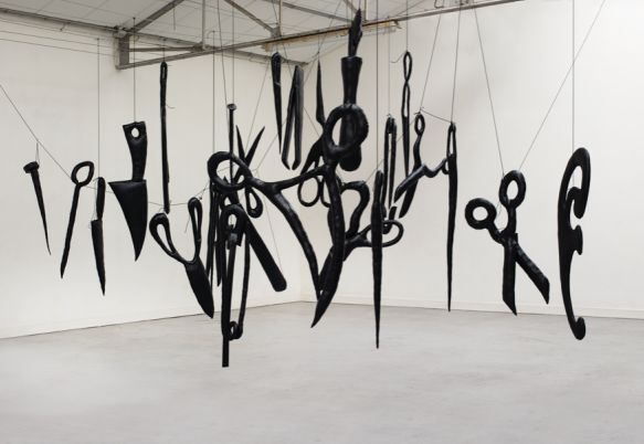 Oeuvre d'Annette Messager exposée à Calais