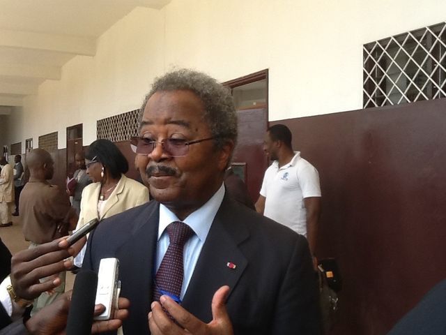 Ebénézer NJOH MOUELLE, Philosophe, Homme politique Camerounais