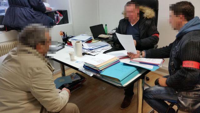Le directeur de l'école de commerce était le chef de la filière de faux étudiants chinois