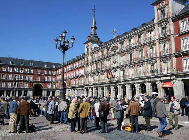 La place Mayor de Madrid, en 2004, lors de précédentes élections législatives