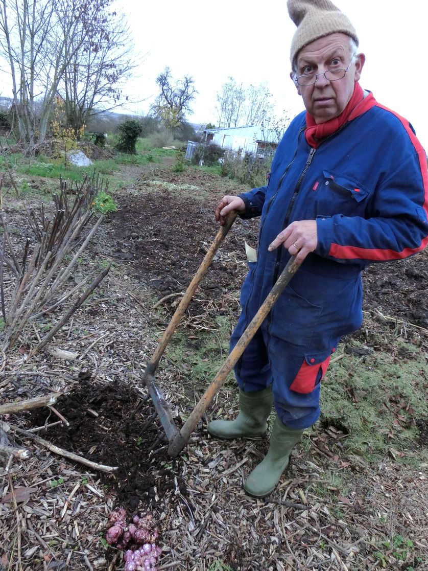 Jean Ferrand est à l'origine notamment du jardin partagé l'Alep, à Beauvais. Décembre 2015