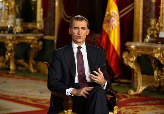 Le roi d'Espagne appelle à l'unité et au dialogue