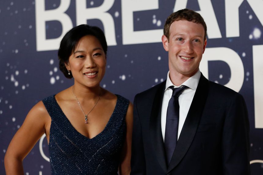 Mark Zuckerberg, foondateur et PDG de Facebook, et sa femme Priscilla Chan. Moutain View, novembre 2014
