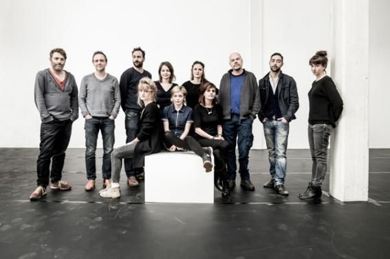 La compagnie Tg Stan interprète "La Cerisaie" au théâtre La Colline