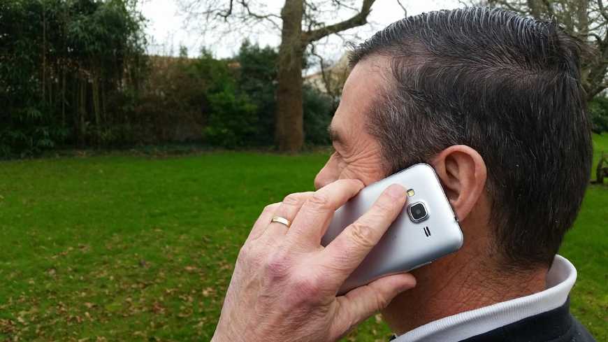 "Au bout du fil" cherche à recruter 100 nouveaux bévévoles "appelants"