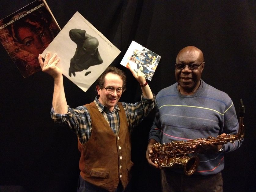 Franck Bergerot et ses vinyles et Manu Dibango au studio 108