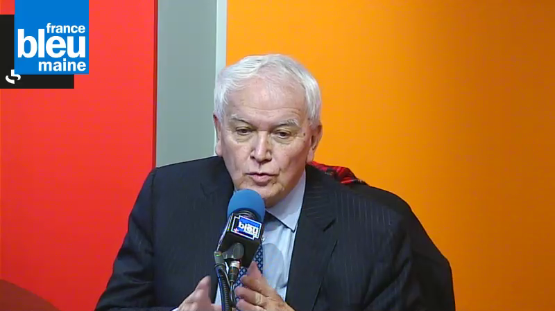 Le sénateur maire du Mans, Jean Claude Boulard