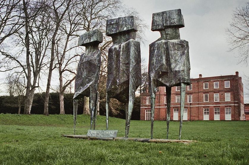"The Watchers" de Lynn Chadwick (1960, Roehampton University, South West London)