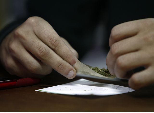 Cannabis plus tabac, un mélange extrêmement nocif.