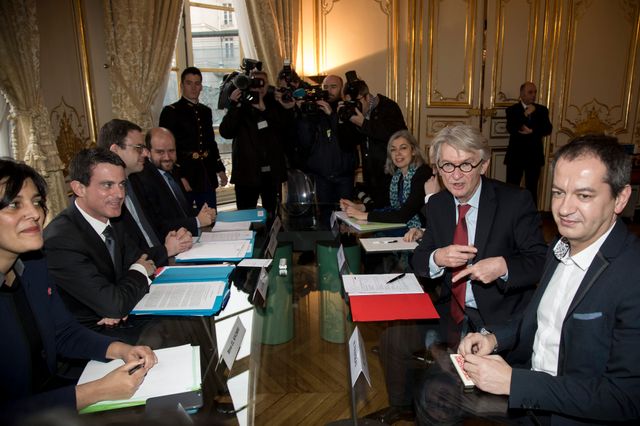Chômage : les organisations syndicales reçues par Manuel Valls