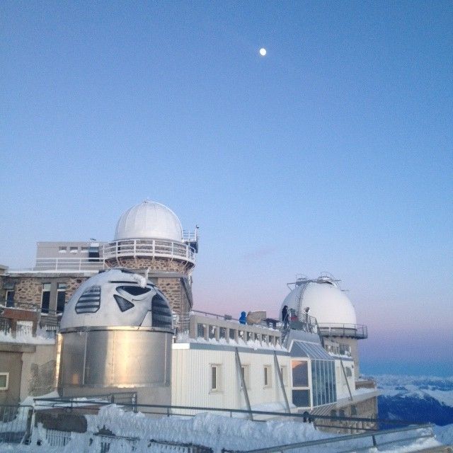 Tombée du jour sur l'observatoire
