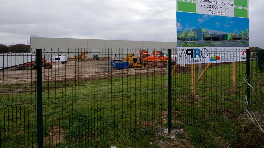 Construction d'une plateforme Goodman à Lauwin-Planque, commune voisine